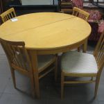 445 7232 DINING ROOM SET